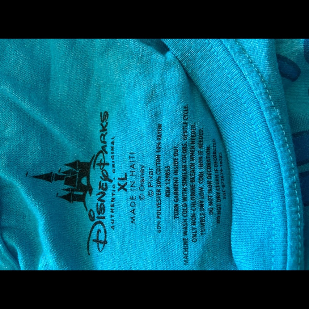 His and Hers matching Finding Nemo t-shirts - Picture 5 of 5